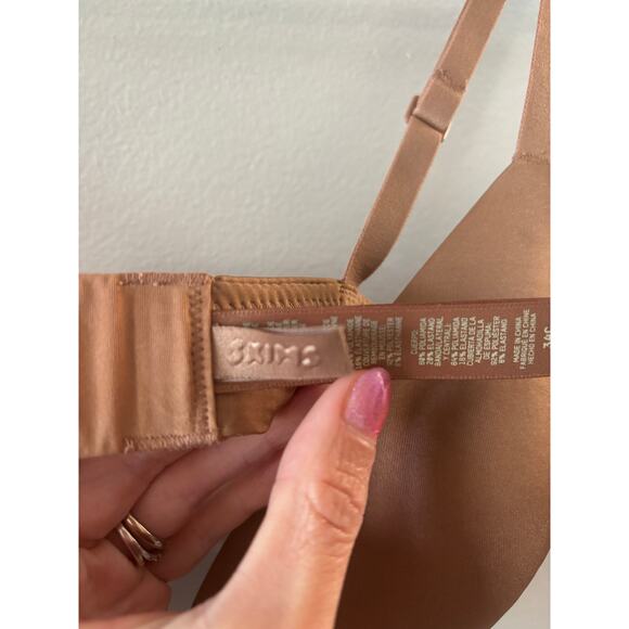 Skims Womens Wireless Form T-shirt Demi Bra Size 34C Nude Sienna - Picture 3 of 6